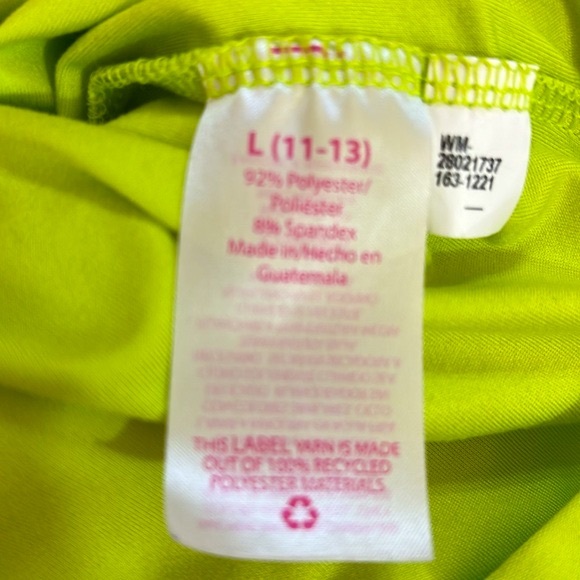 No Boundaries lime top - Picture 4 of 5